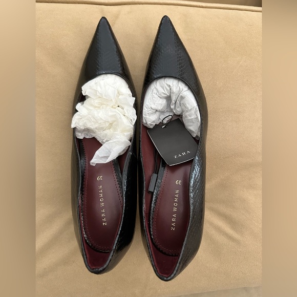 Zara animal embossed pumps Black NWT - Picture 2 of 5